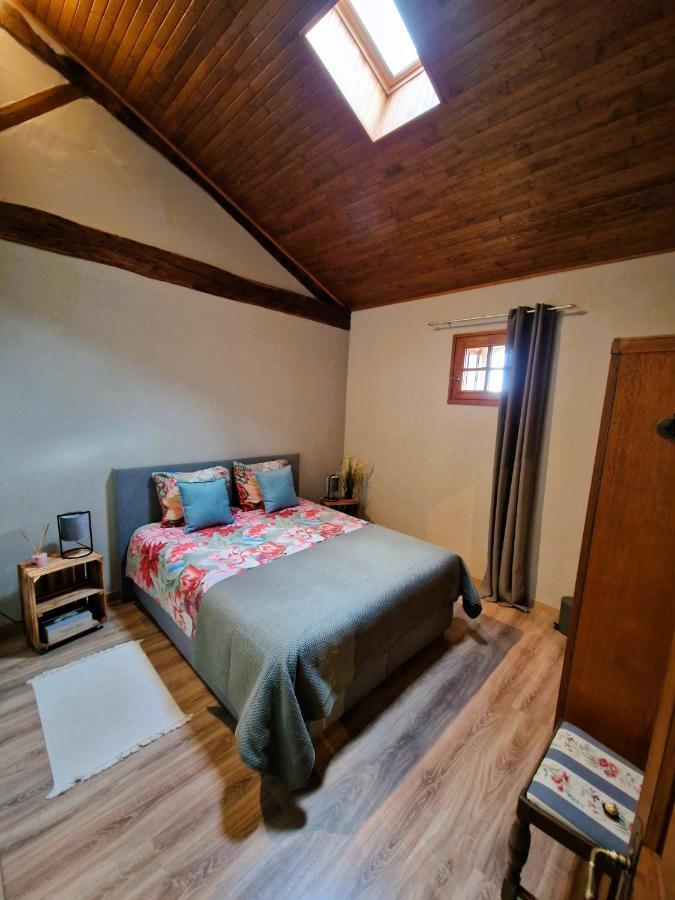 Les Quintanes Bed & Breakfast Suaux Exterior photo